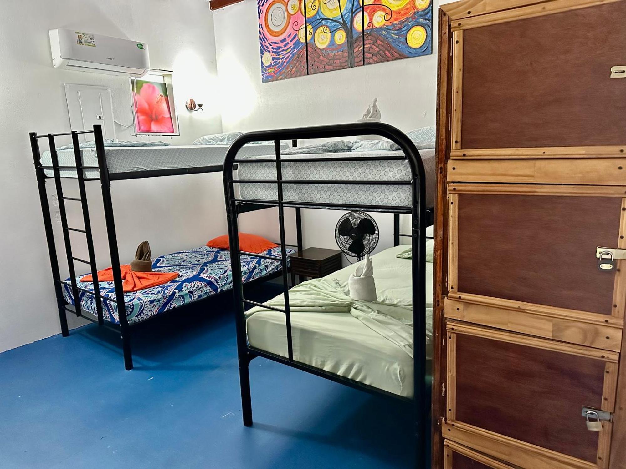 Luminosa Uvita Hostel Buitenkant foto